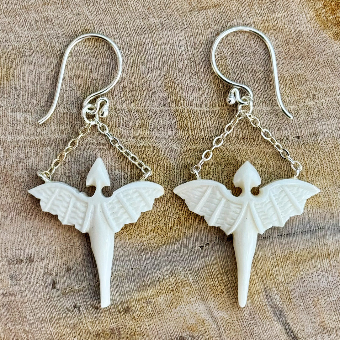 Hanging Kaida - Bone & Silver