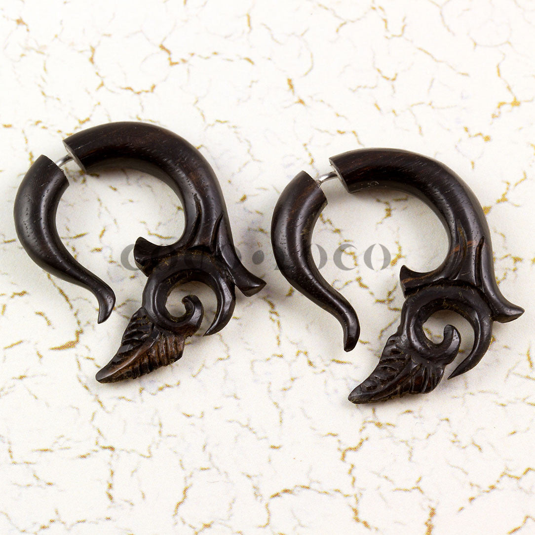 Leaf Tip Curls - Wood