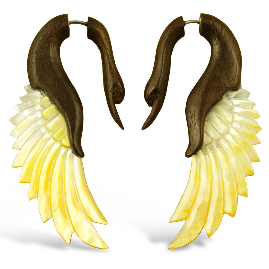 Yafah Swans - Wood with Shell