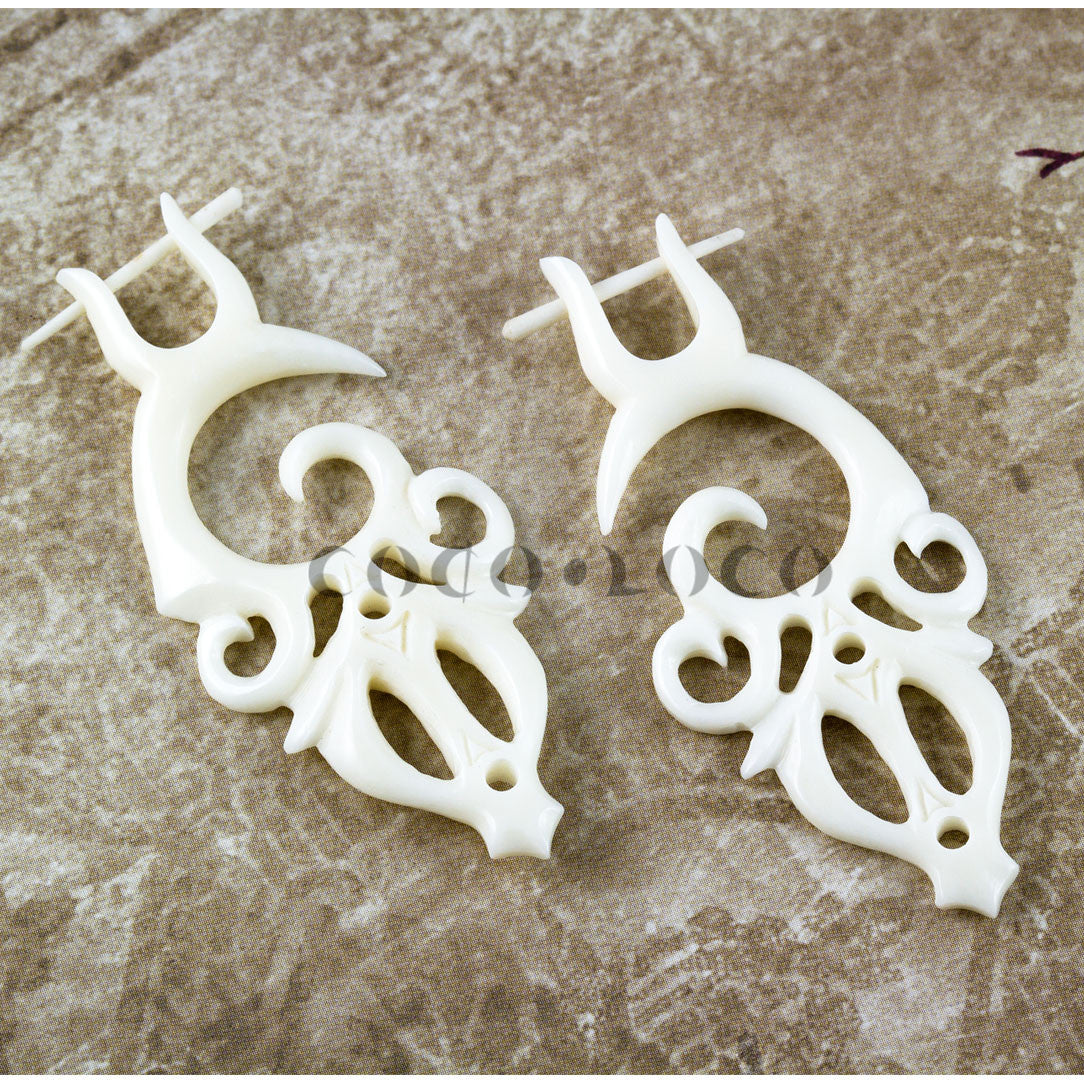 Bianka Crowns - Bone