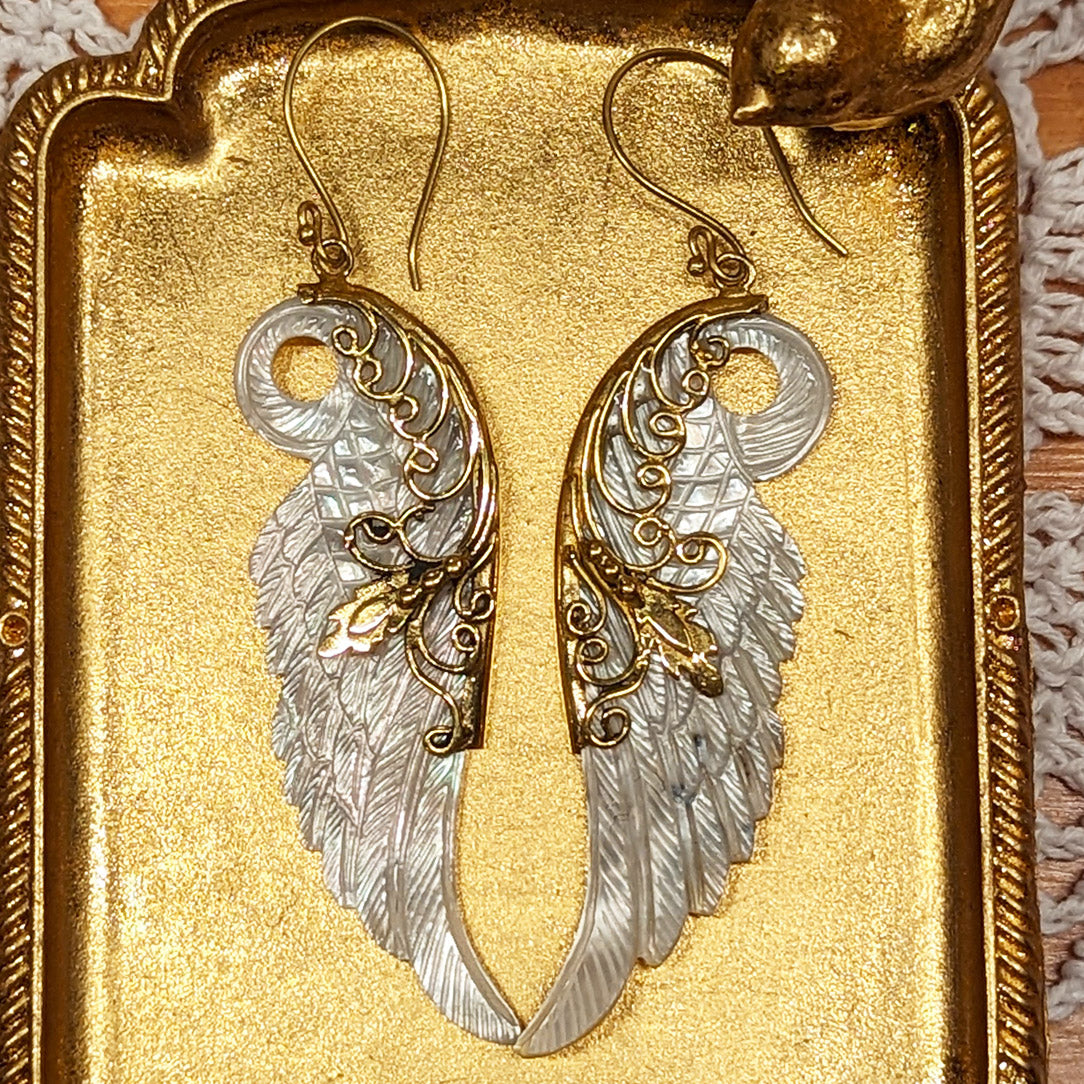 Pearl Wings - Brass