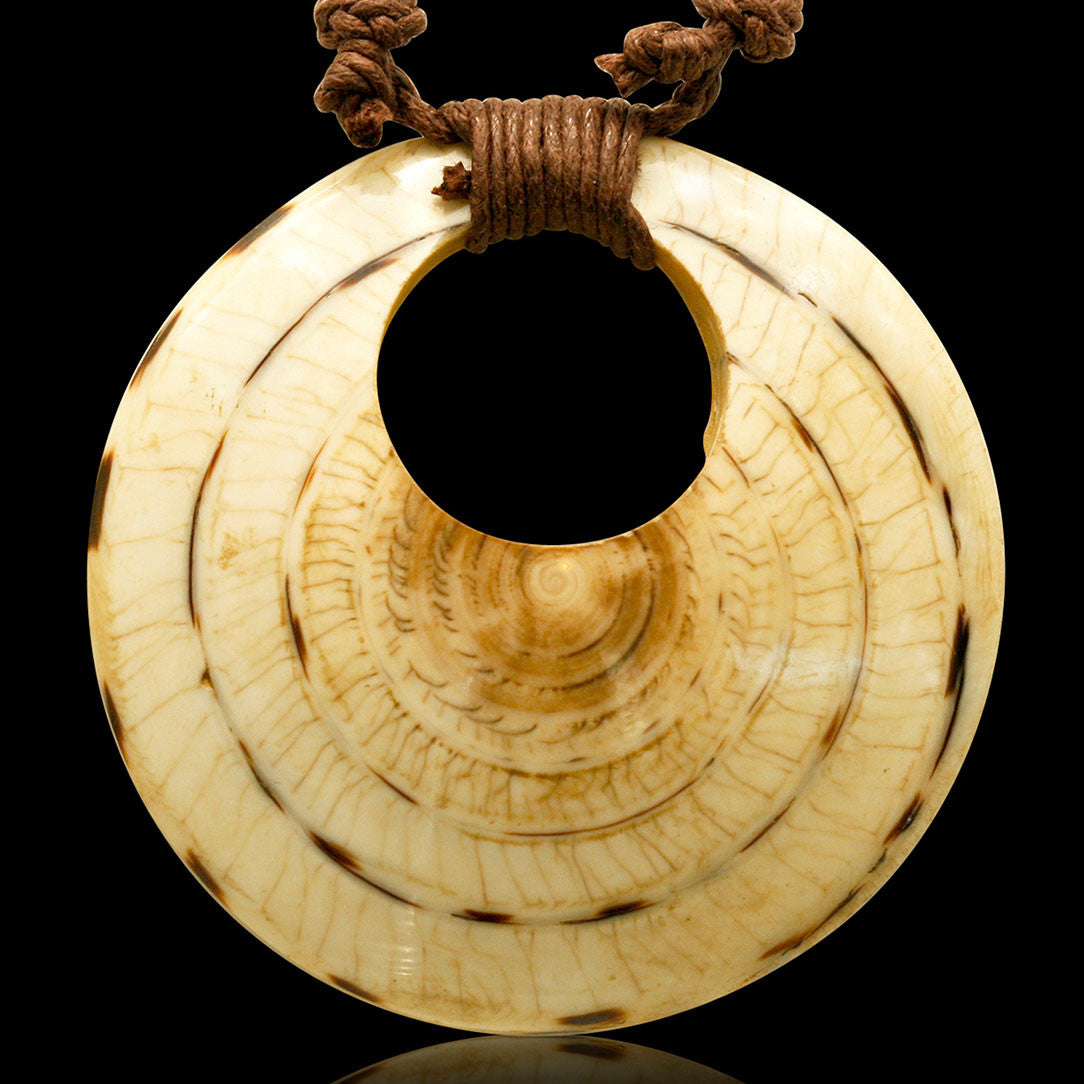 Labyrinth Shell Medallion