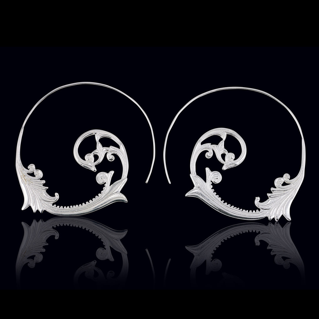 Vineyard Spirals - Silver Posts