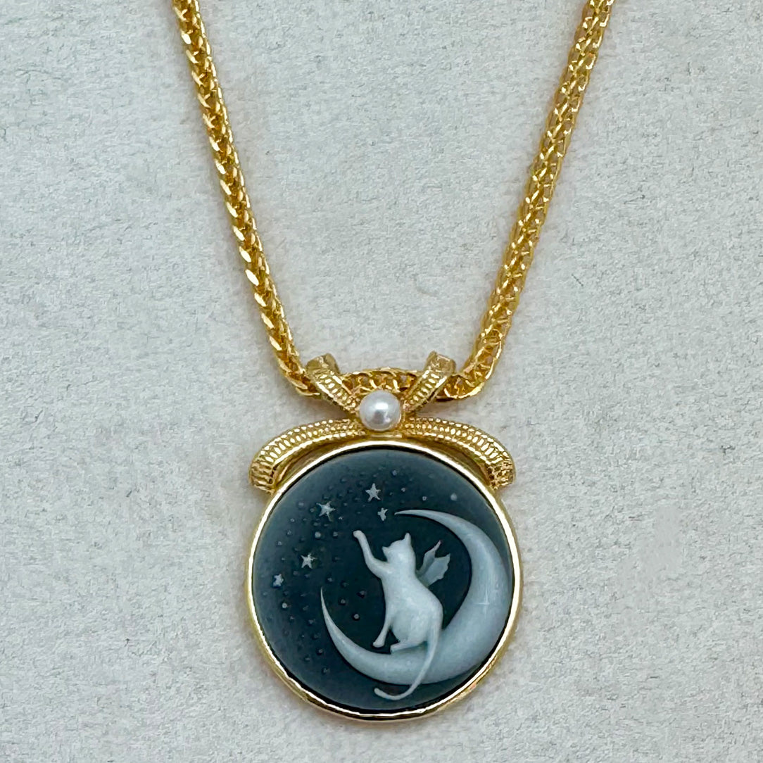 Artemis - Agate Cameo