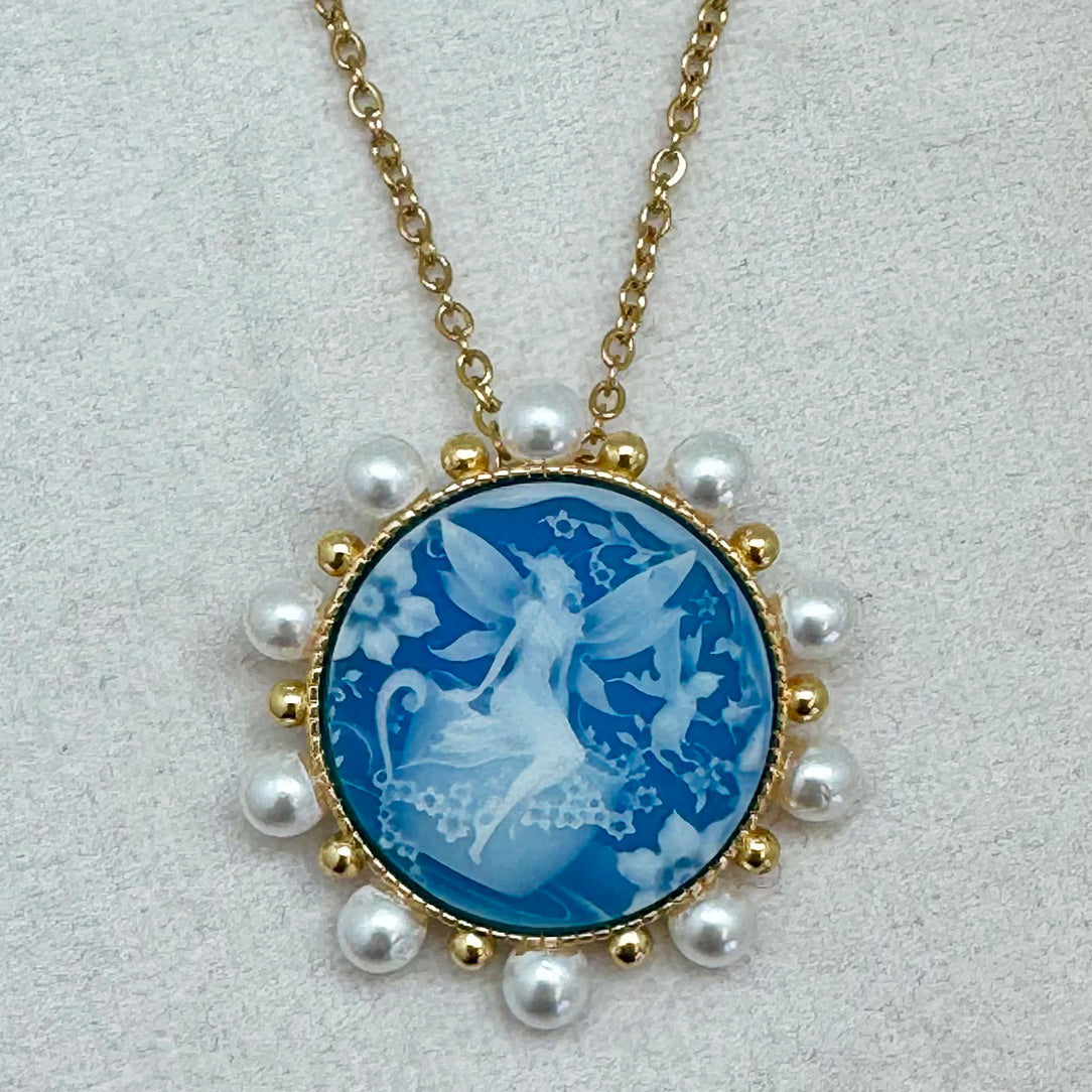 Fairies - Agate Cameo Brooch