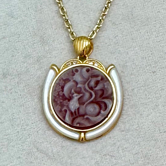 Seven Tailed Fox - Agate Cameo