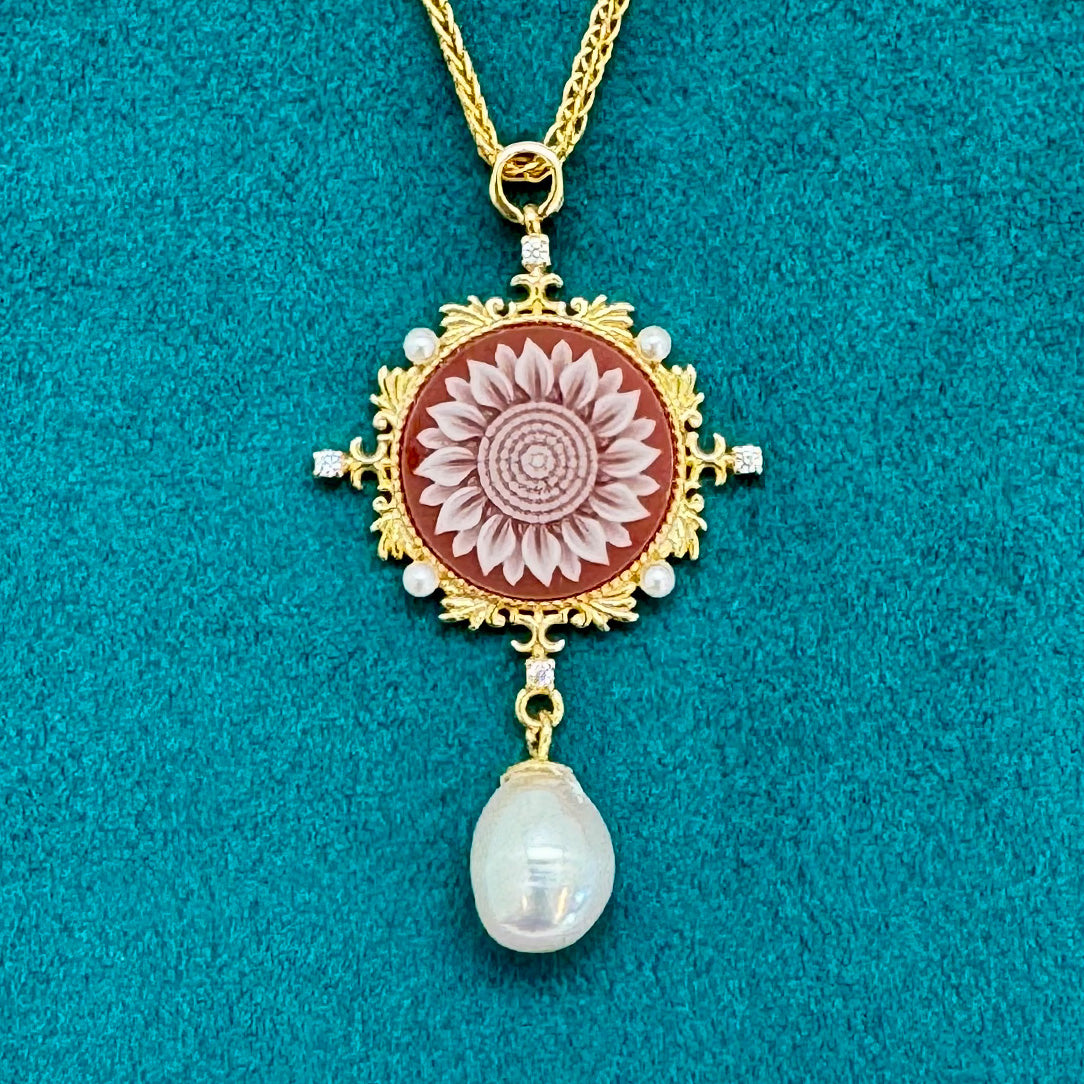 Regal Sunflower - Agate Cameo