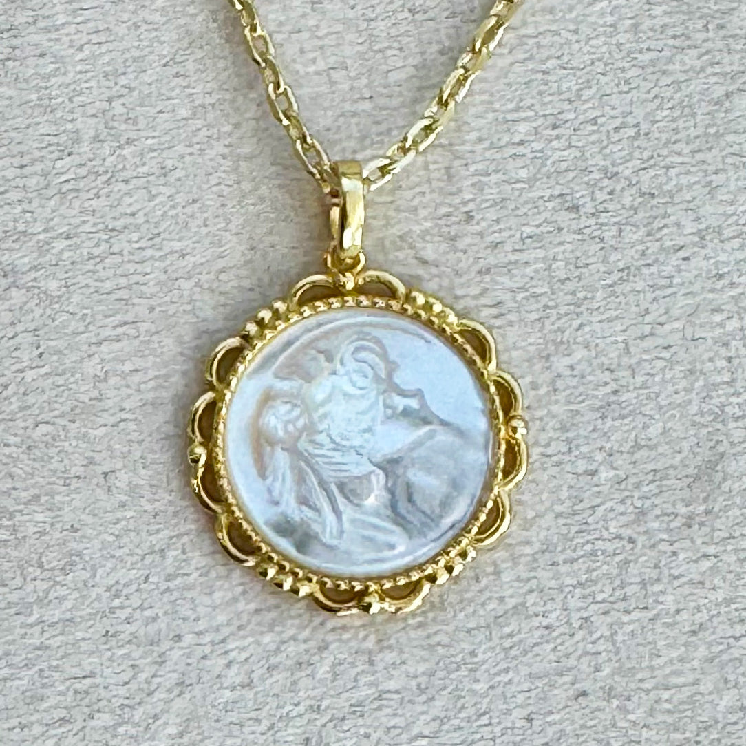 Sailor Moon - Shell Cameo