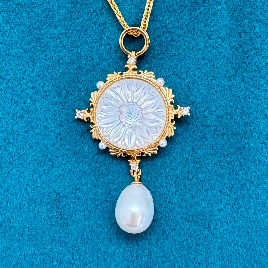Regal Sunflower - Shell Cameo