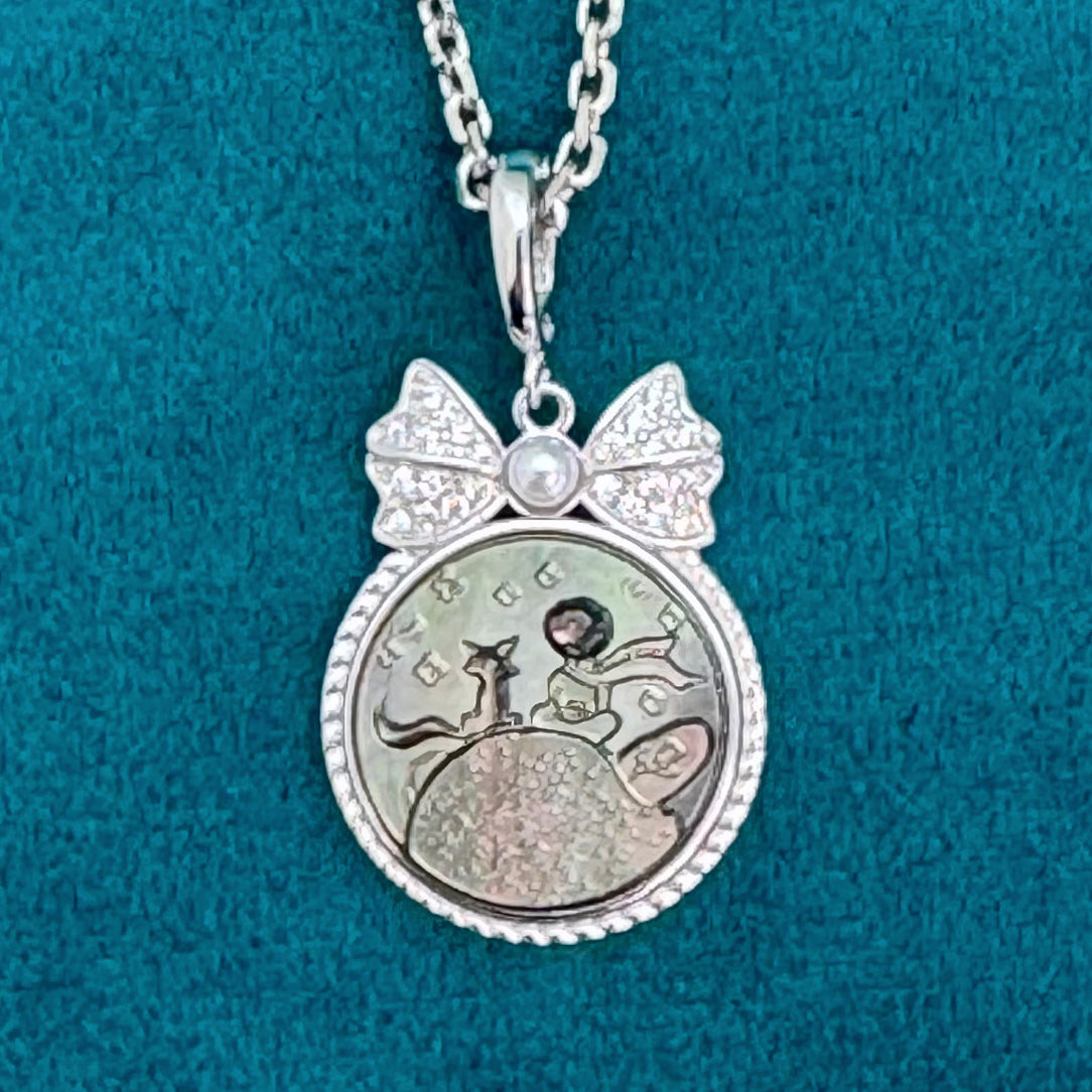 Atticus - Shell Cameo