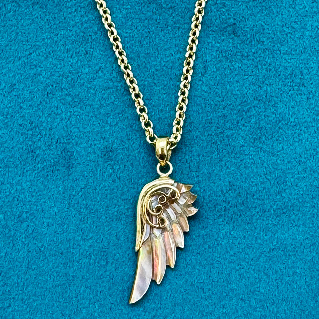 Adelina Wing Pendant - Pink Shell