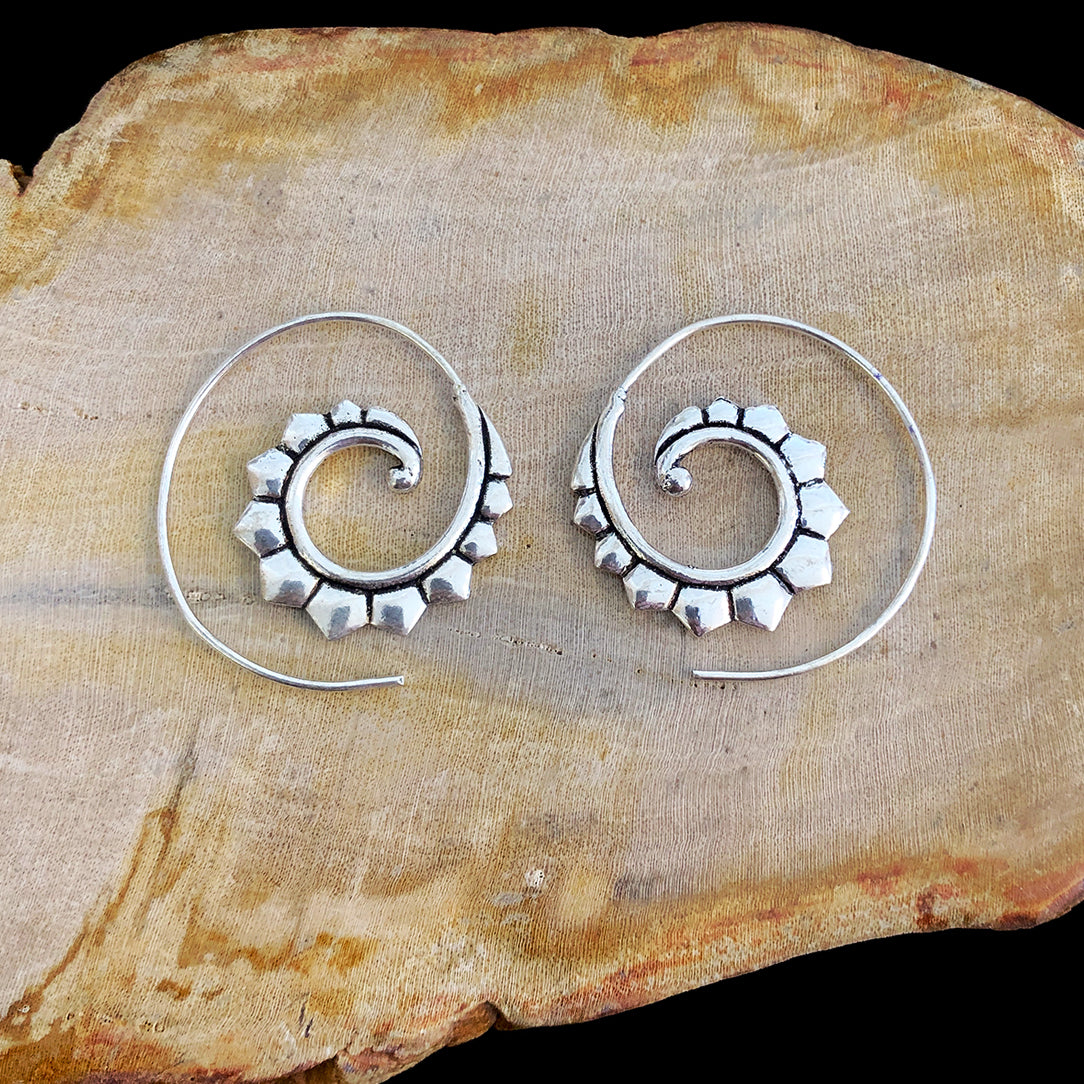 Scaled Spirals