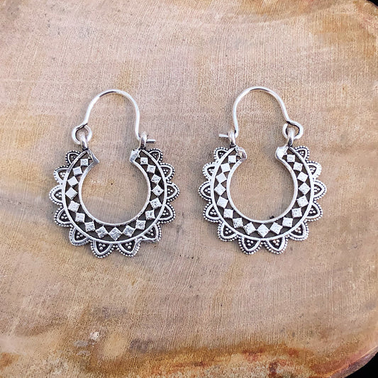 Sundara Hoops