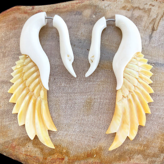 Yafah Wings - Bone & Shell