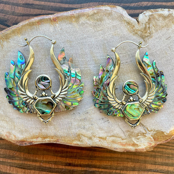 <span>ESA-252<span>: </span></span>Omari Abalone Scarabs - Shell